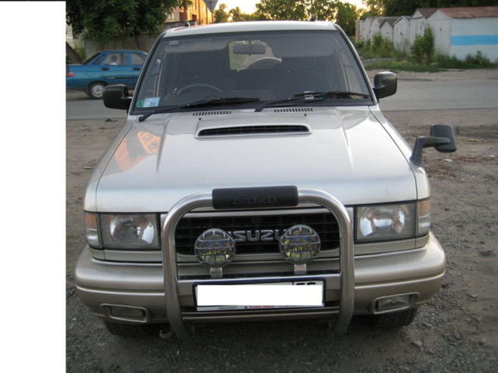 1995 Isuzu Bighorn