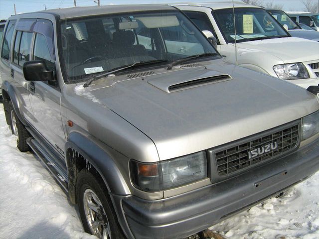 1995 Isuzu Bighorn