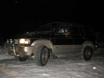 1995 Isuzu Bighorn Pictures
