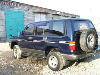 1995 Isuzu Bighorn Pictures