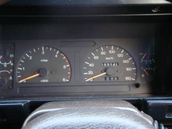 1995 Isuzu Bighorn Images