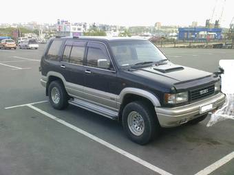 1995 Isuzu Bighorn Photos