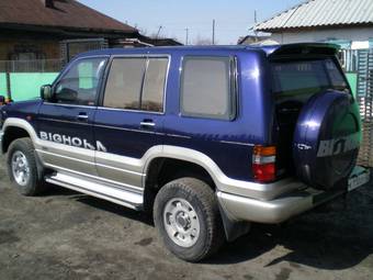 1995 Isuzu Bighorn Photos