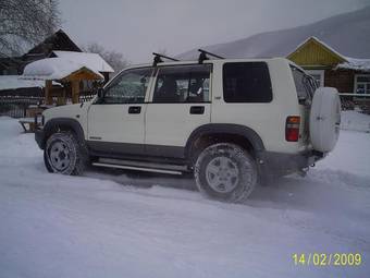 1996 Isuzu Bighorn Wallpapers