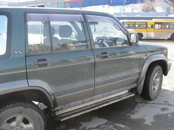 1996 Isuzu Bighorn Pictures