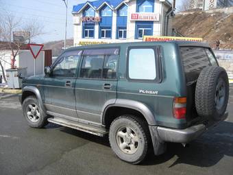 1996 Isuzu Bighorn Photos