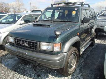 1996 Isuzu Bighorn Photos