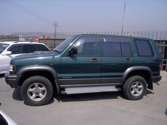 1996 Isuzu Bighorn Pictures