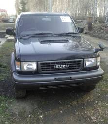 1996 Isuzu Bighorn Pictures