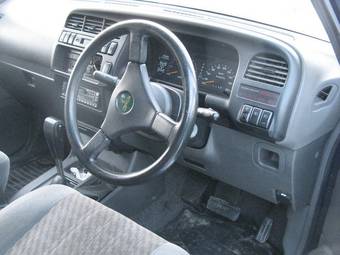 1996 Isuzu Bighorn Pictures