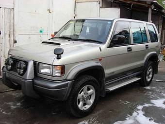 1996 Isuzu Bighorn Pics