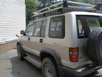 1996 Isuzu Bighorn Pictures