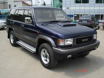 1996 Isuzu Bighorn Photos