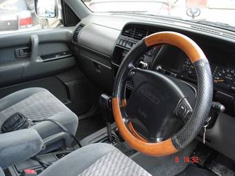 1996 Isuzu Bighorn Photos