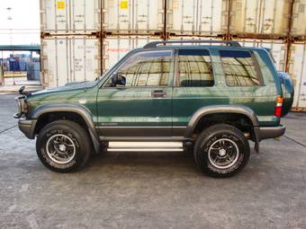 1996 Isuzu Bighorn Photos