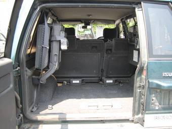 1996 Isuzu Bighorn Photos