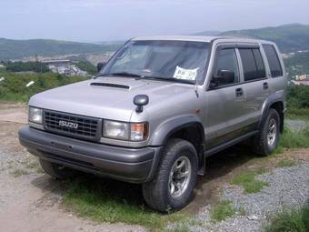 1996 Isuzu Bighorn Pictures