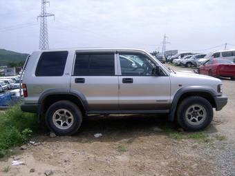 1996 Isuzu Bighorn Pictures