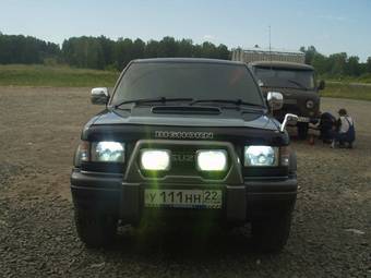 1996 Isuzu Bighorn Pictures