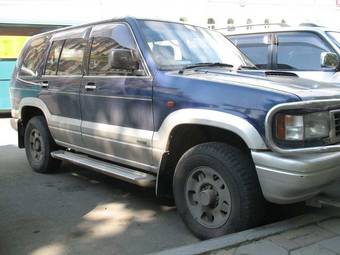 1996 Isuzu Bighorn Photos