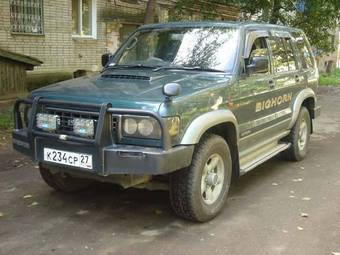 1996 Isuzu Bighorn Photos