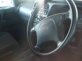 1996 Isuzu Bighorn Pictures