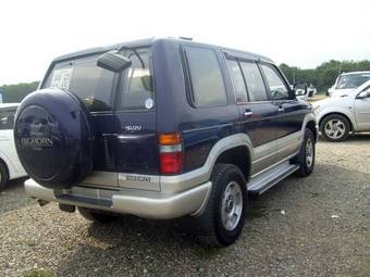 1996 Isuzu Bighorn Photos