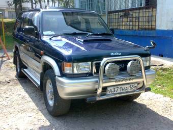 1996 Isuzu Bighorn Photos