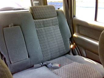 1996 Isuzu Bighorn Photos