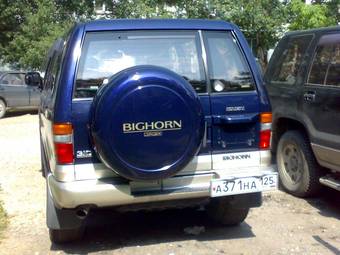1996 Isuzu Bighorn Wallpapers