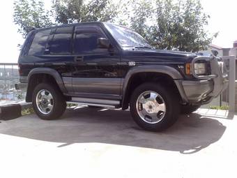 1996 Isuzu Bighorn Pictures