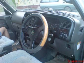 1996 Isuzu Bighorn Photos