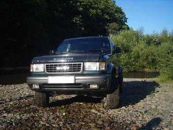 1996 Isuzu Bighorn Pictures