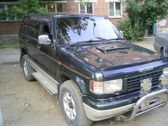 1996 Isuzu Bighorn Pictures