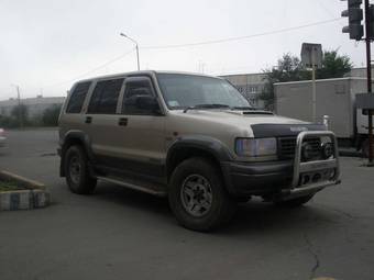 1996 Isuzu Bighorn Photos