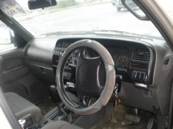 1996 Isuzu Bighorn Pictures