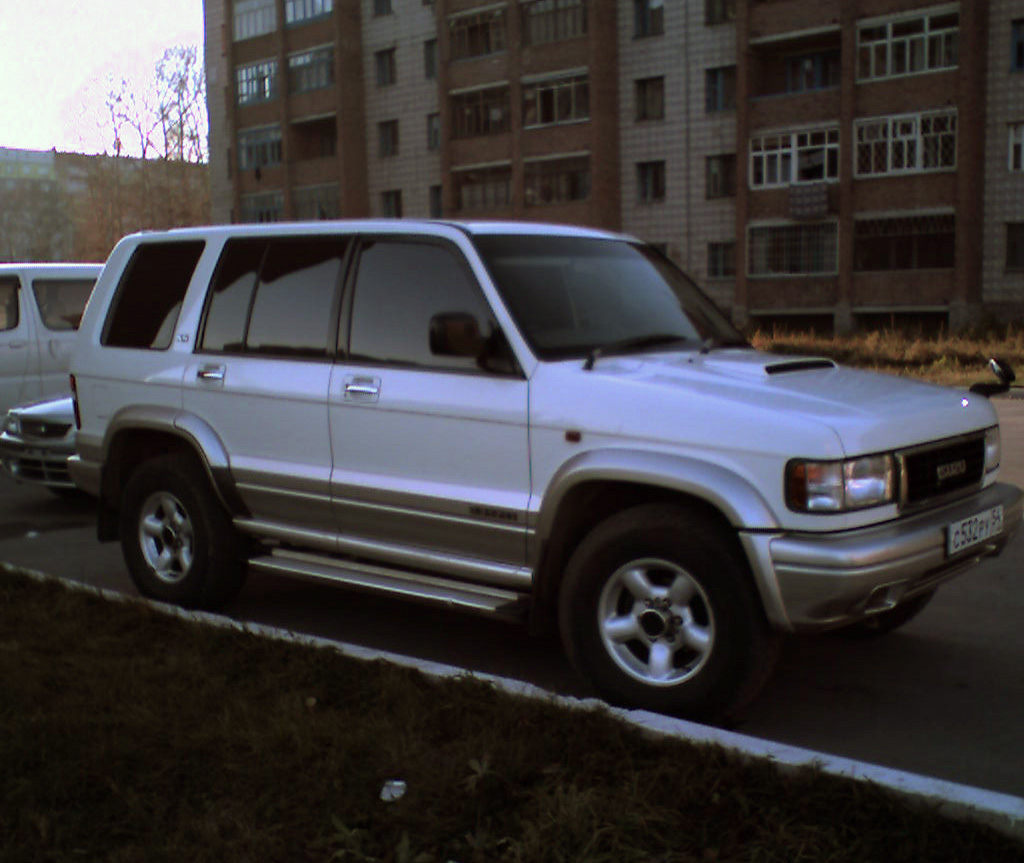 1997 Isuzu Bighorn