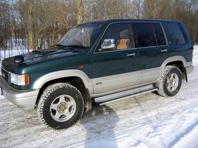 1997 Isuzu Bighorn Photos