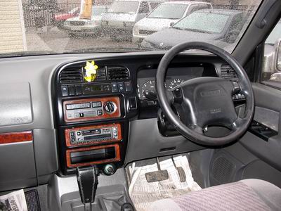 1997 Isuzu Bighorn Photos