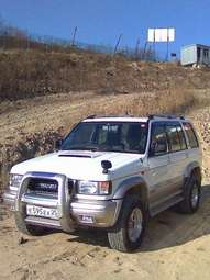 1997 Isuzu Bighorn Pictures