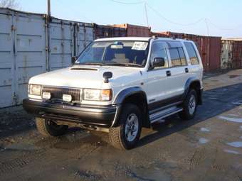 1997 Isuzu Bighorn Images