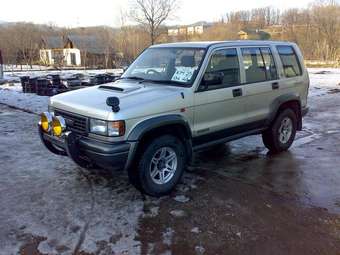 1997 Isuzu Bighorn Pictures