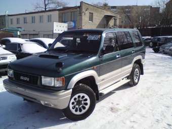 1997 Isuzu Bighorn Pictures