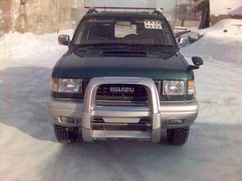 1997 Isuzu Bighorn Photos