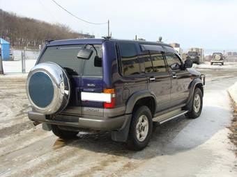 1997 Isuzu Bighorn Pictures
