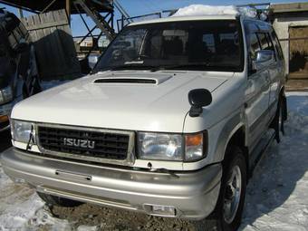 1997 Isuzu Bighorn Pictures