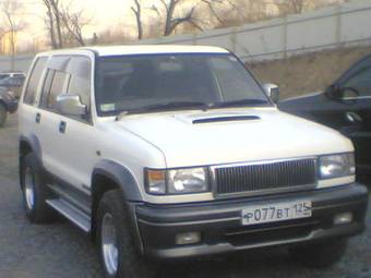 1997 Isuzu Bighorn Pictures