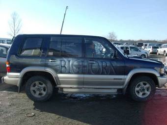 1997 Isuzu Bighorn Photos