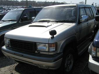 1997 Isuzu Bighorn Photos