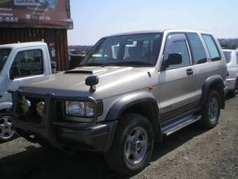 1997 Isuzu Bighorn Pictures